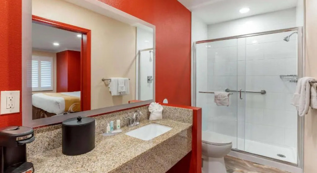 Двухместный номер Standard The Buena Park Hotel & Suites