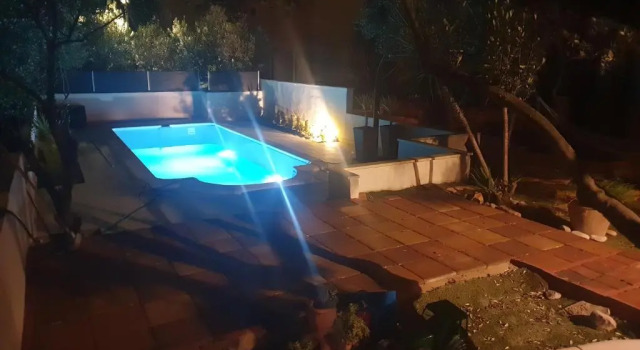 Compelx with detached house and spacious apartment