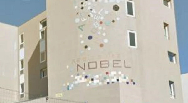 Neoresid Alfred Nobel, Забронировать Отель Отели Тулона с парковкой, рядом с Тулонский пляж, Парковка