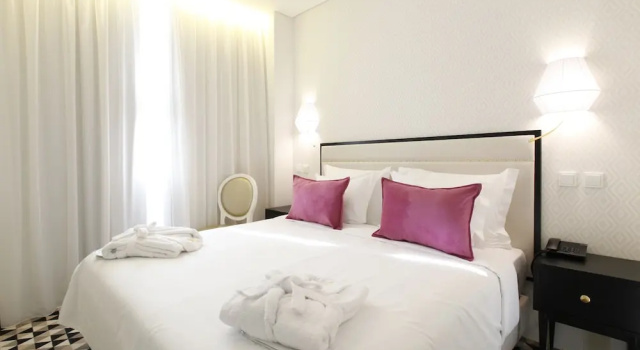 Двухместный номер Standard с балконом и с видом на улицу Hotel Lis Baixa
