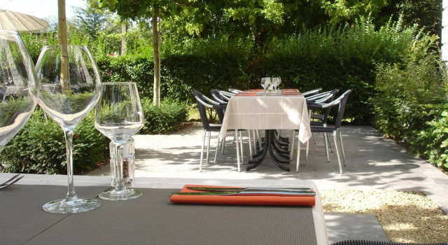 Hotel Chateaubriand, Забронировать Отель Эвергем Meetjesland