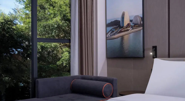 Номер Standard Holiday Inn Express Zhuhai Grand Theater by IHG