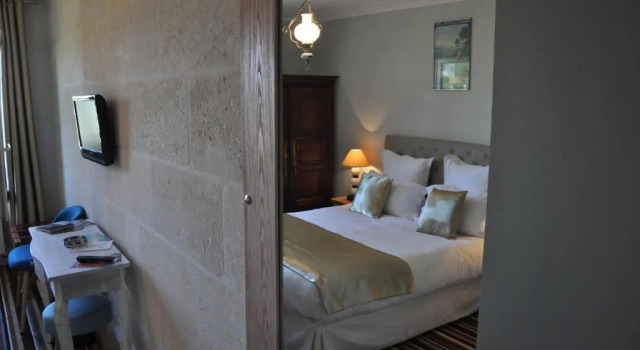 Двухместный номер Classic Hôtel The Originals Résidence de Rohan