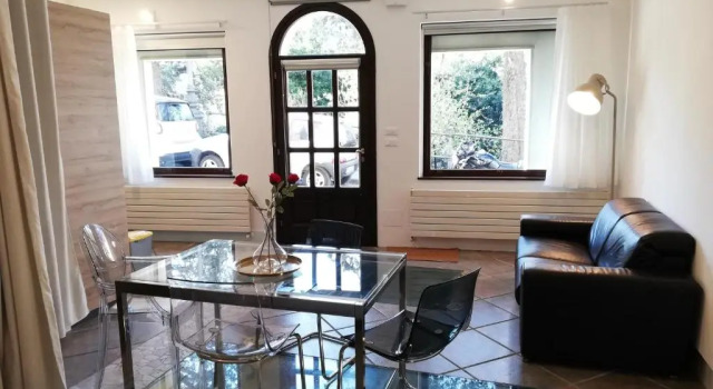 Апартаменты HOMEY I Teatro Romano Apartments