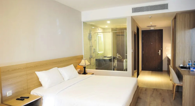 Двухместные апартаменты с балконом Panorama apartment NhaTrang