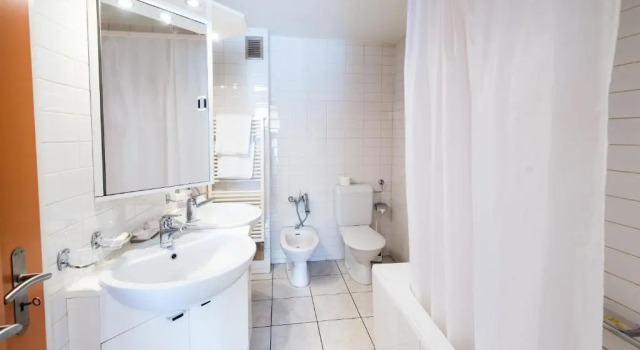 Двухместный номер Neo Superior Class City Hotel Biel Bienne Free Parking