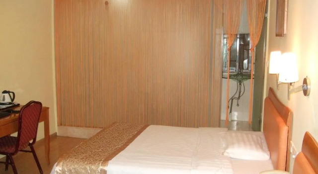 Tongxin Hotel - Shenzhen, Boek Hotel Hotels in Guangdong met parkeren, Parkeren