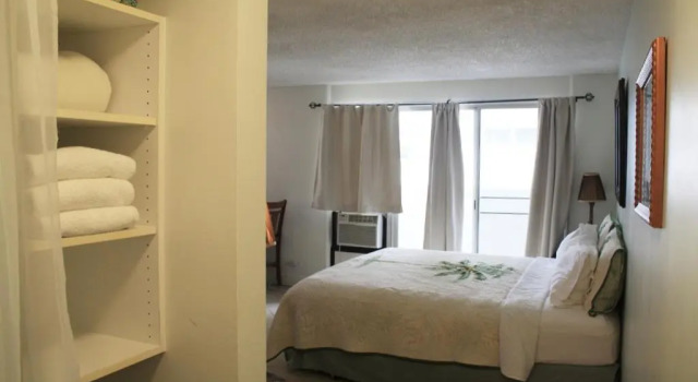 Номер Economy Renovated Private Kuhio Village 708A Studio - 2 min Walk 2 the Beach