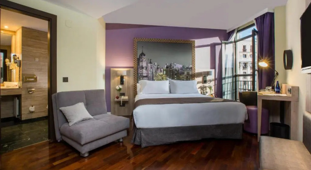 Двухместный номер Superior Leonardo Hotel Madrid City Center