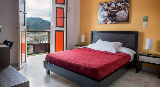 Casa Borbon, Book Hotel Salento Quindío