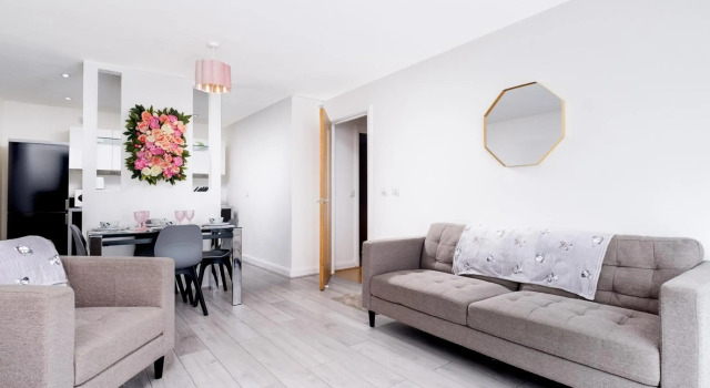 Fairytale 2 Bedroom Apartment City Centre Free Parking