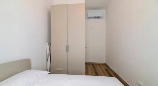 VILLA CADIZ APARTMENTS VARAZZE, Buchen Sie Ferienwohnung Varraze Palmenriviera