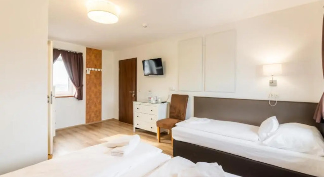 Номер Standard 171 Hotel Hegyeshalom