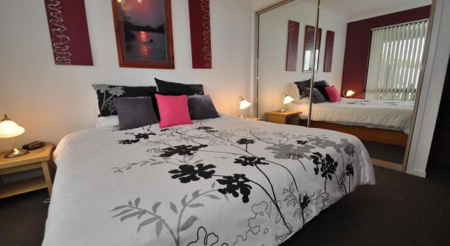 Beachfront Apartments Narooma