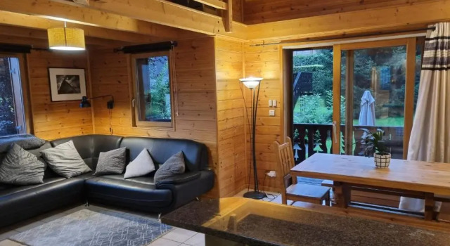 Chalet Tontine, 3 bedrooms, sauna, terrace and great views !, Забронировать Шале Виллы Овернь-Рона-Альпы, Вилла