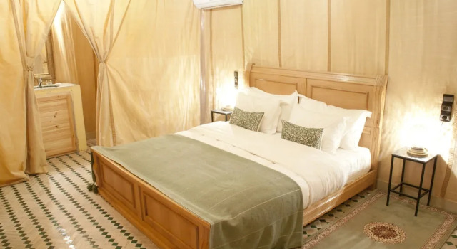 Sahara Luxury Camps, Rezervovat Hotel Hotely v Meknes-Tafilalet s parkováním, Parkování