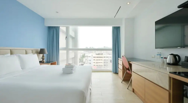 Standardowy dwuosobowy pokój Champs Elysees Hotel