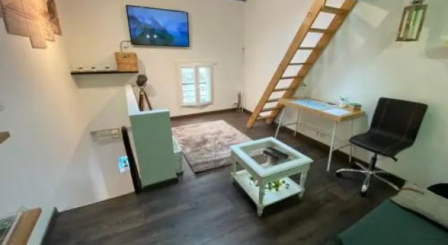 Charmant Duplex Talence Cocooning, Varaa Hotelli Hotellit ja majoitukset kohteessa Talence, Hotelli