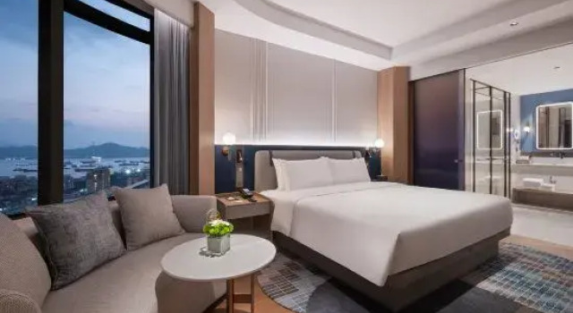 Люкс NOVOTEL Zhoushan Luting