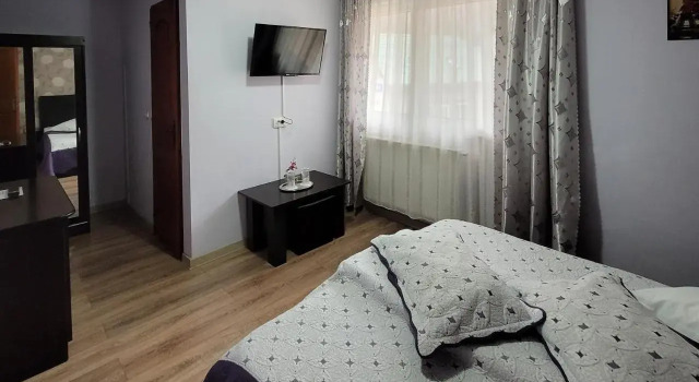 Casa Krista, Забронировать Отель Бран Брашов, рядом с Horror House Bran