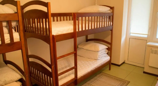 Кровать в общем номере (женский номер) Citrus Hostel