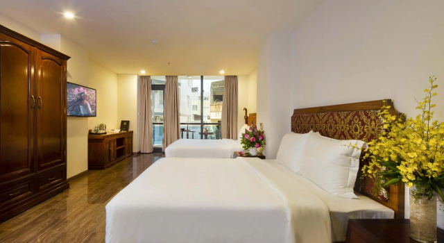 Семейный номер Standard с балконом Red Sun Nha Trang Hotel
