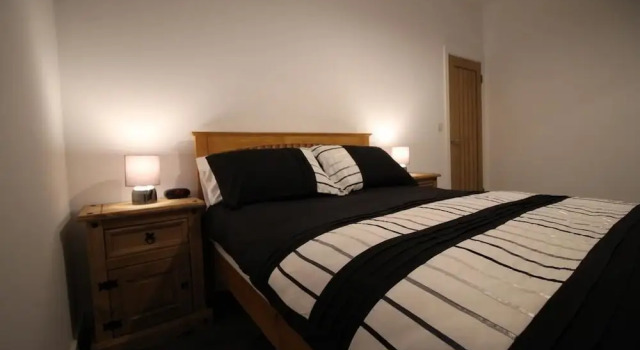 Exquisite 1 Bed Apartment near Heathrow, Varaa Huoneisto Asunnot kohteessa Merseyside, Huoneisto