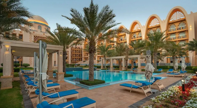 Апартаменты Pool View 1BR on Palm Jumeirah