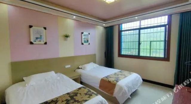 Номер Standard Longhushan Youjian Inn