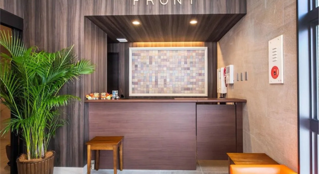 Yenn's Marina Inn Mercy, Rezervasyon Apart Otel Ginowan 