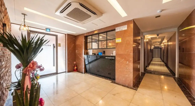 Ilsan (Daehwa) Wainscot Hotel, Забронировать Отель Коян Кёнгидо, рядом с Стадион в Кояне