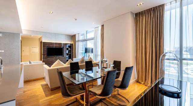 1 BR Huge Balcony 2nd Fl City Walk B1, Забронировать Отель Отели Дубая с бассейном, рядом с Mercato Shopping Mall, Бассейн