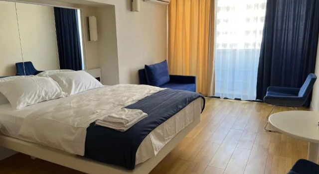 Studio first line by the sea 52, Book Hotel Batumi 