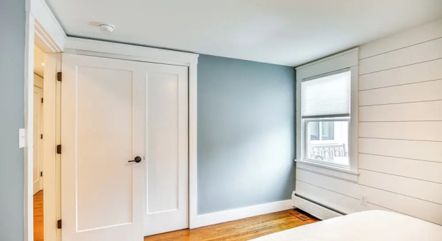 Walk to Beach: Jamestown Home w/ Bridge Views!, Varaa Huoneisto Jamestown Rhode Island