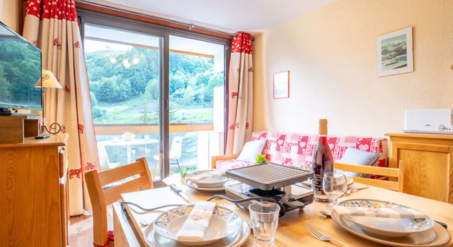Soyouz Vanguard 20781, Book Hotel Hoteller i Rhône-Alps med pool, Swimmingpool