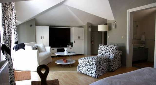 Villa Viens, Varaa Villa Hotellit Marmara-alue pysäköinnillä, Pysäköinti