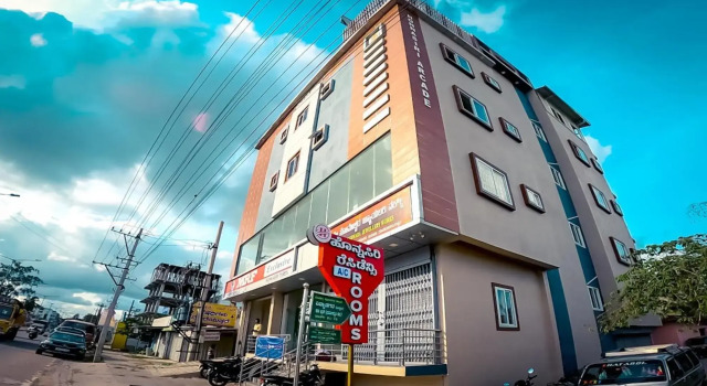 Honnasiri Residency, Rezervovat Hotel Hotely v Bangalore s parkováním, Parkování