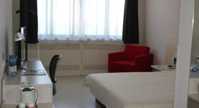Двухместный номер Business Jinjiang Inn Beijing Daxing Development Zone