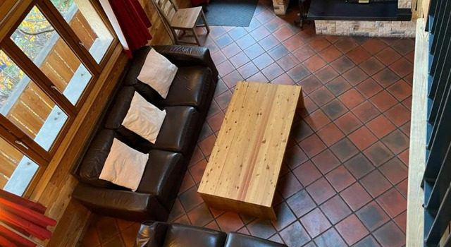 Spacious 16-person chalet with five bedrooms in Les Deux Alpes, Забронировать Шале Коттеджи Мон-де-Ланс, рядом с Горнолыжный подъемник Жандри 3S, Коттедж
