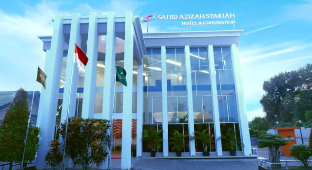Sahid Azizah Syariah Hotel & Convention, Rezervați Hotel Hoteluri în Sulawesi cu parcare, Parcare