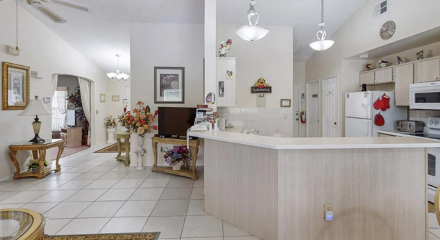 Amazing Vacation Pool Home, Kissimmee