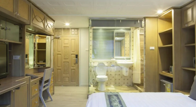 Номер Deluxe Golden Mountain Hostel
