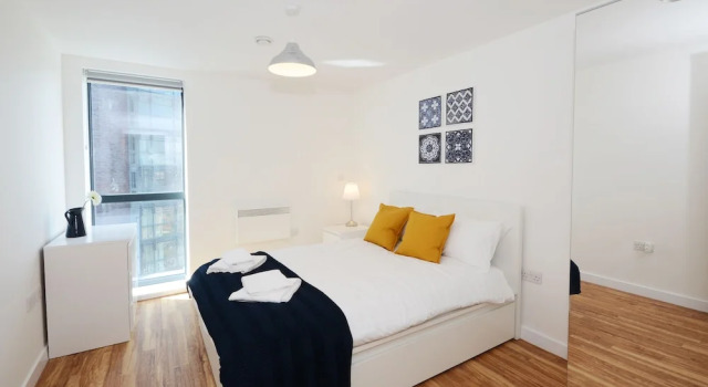 Двухместные апартаменты Leeds Urban Square Apartments