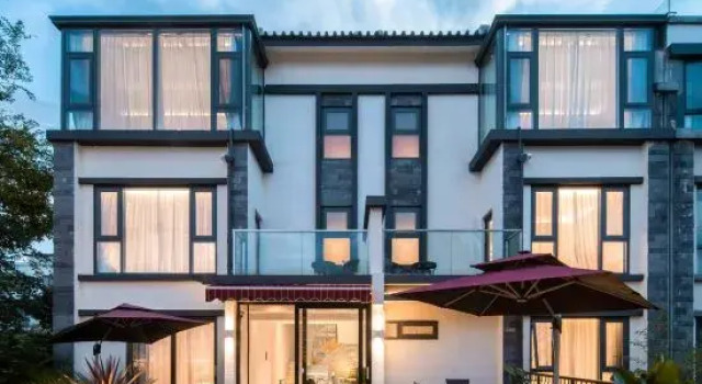 Ning Xi VILLA Dali Ancient City Branch, Prenota Hotel Hotel a da con parcheggio, Parcheggio