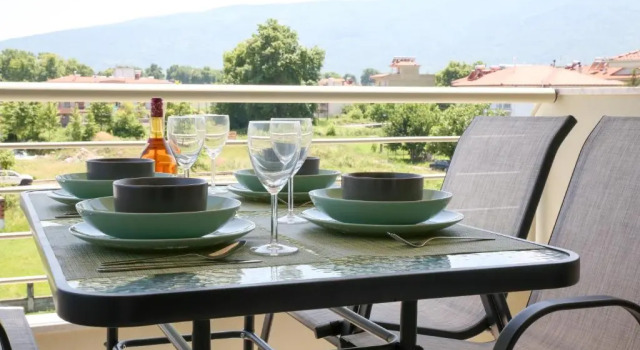 Коттедж с 2 комнатами Green Apartment in Leptokaria