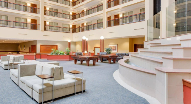 Embassy Suites by Hilton Cleveland Rockside