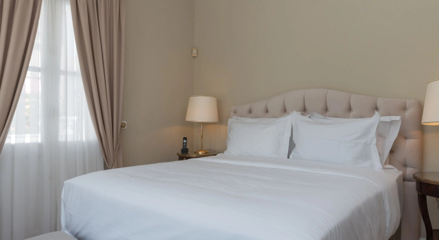 Noble Suites