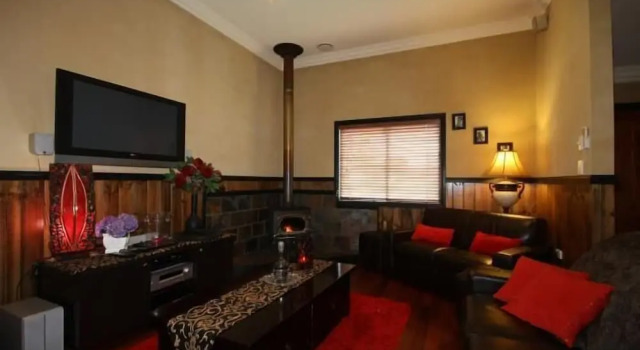 Top of the Range Retreat, Забронировать Дом для отпуска Гайра New England NSW
