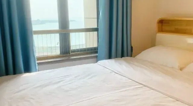 Семейный люкс с 3 комнатами Danzhou Mingyang Homestay