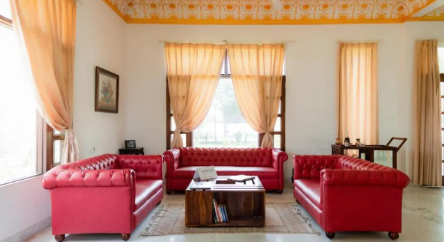 Hawaii- Luxury 4 Bedroom Villa with Pool, Забронировать Вилла Отели штата Раджастхана с парковкой, Парковка